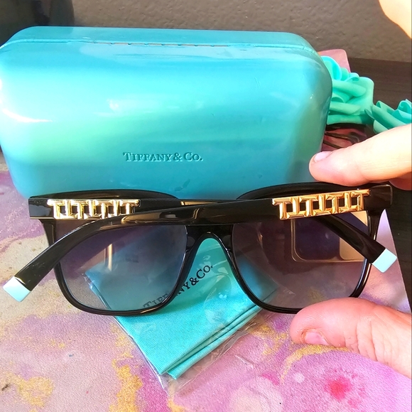 Tiffany & Co. Accessories - Tiffany & Co. EUC TF2227 8001 Black with T Logo Sunglasses BRAND NEW LENSES